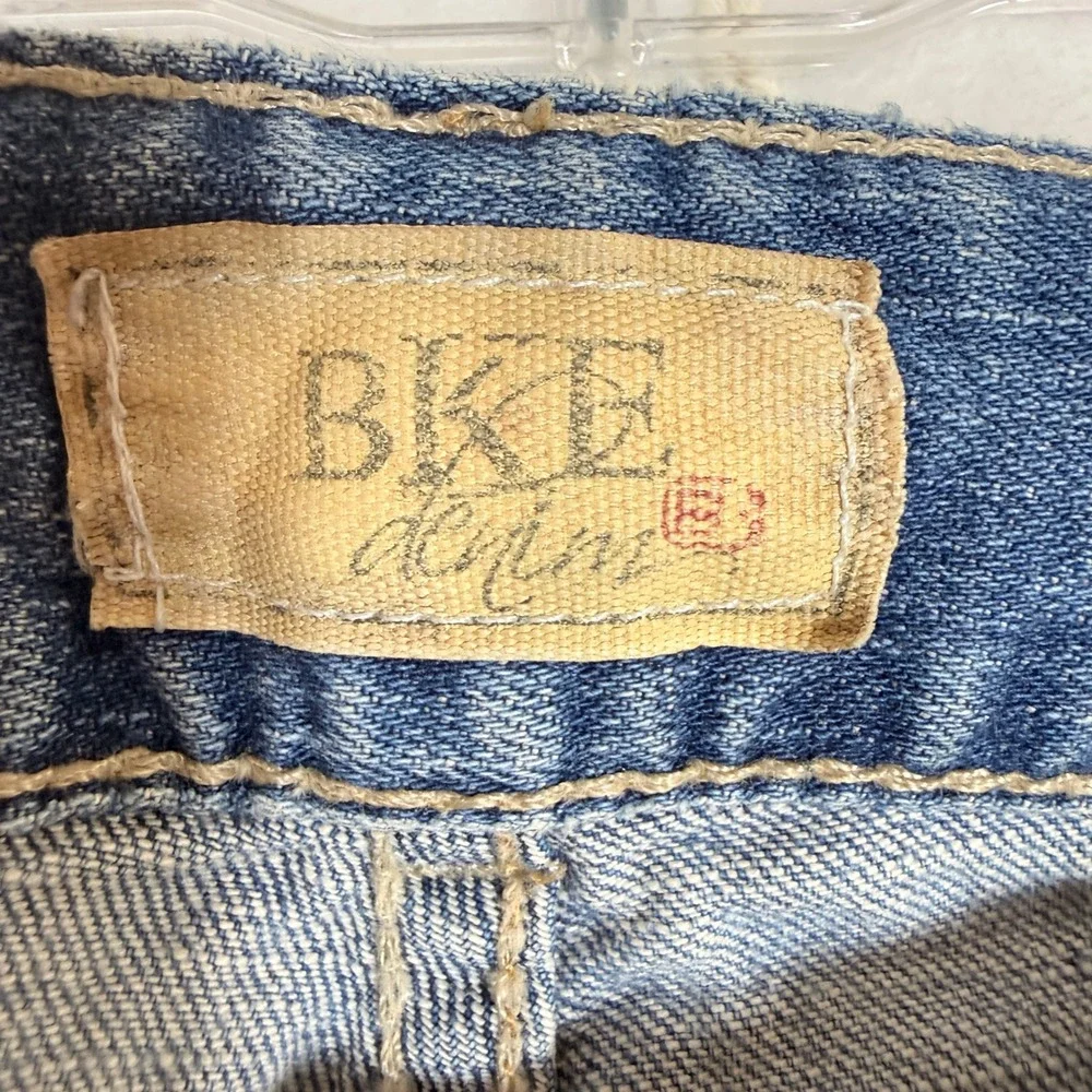 BKE Denim Women Light Wash Distressed Bootcut Jeans Embroidered Y2K Size 31 32
